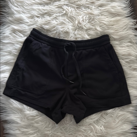 Women's Black Athleta Casual Shorts - Picture 1 of 5